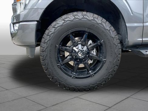 Used 2021 Ford F150 XL w/ STX Appearance Package RWD image 11
