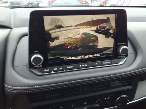 New 2026 Nissan Rogue S image 10