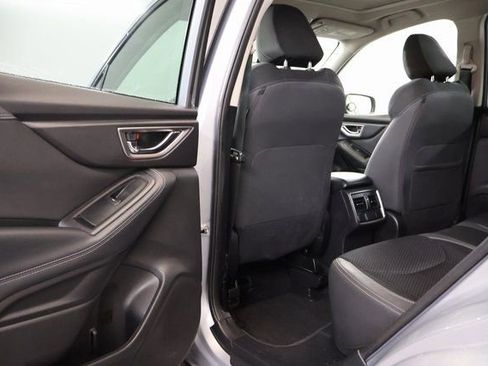 Used 2021 Subaru Forester Premium image 30