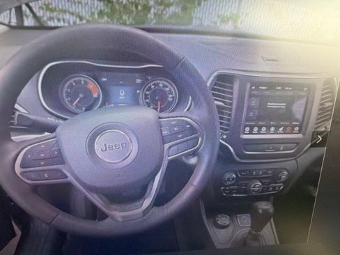 Used 2022 Jeep Cherokee Latitude Lux AWD/4WD image 10