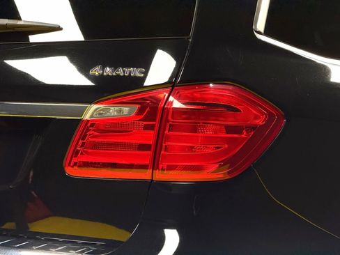 Used 2014 Mercedes-Benz GL 450 GL 450 4MATIC Sport Utility 4D image 8