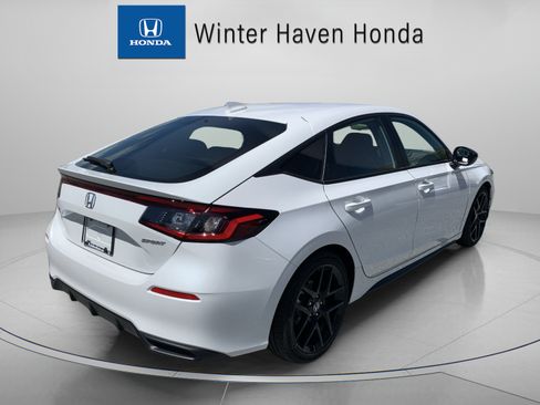 Used 2025 Honda Civic Sport image 8