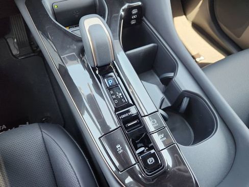 New 2026 Toyota Crown Signia image 19