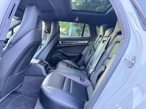 Used 2018 Porsche Panamera Turbo Sport Turismo w/ Sport Package AWD/4WD image 15