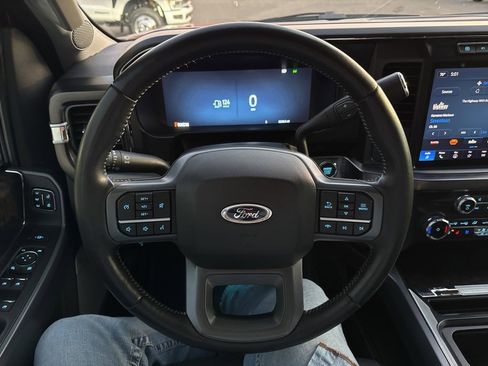 Used 2024 Ford F350 Lariat w/ Chrome Package image 11