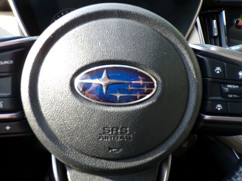 Used 2023 Subaru Outback Limited AWD/4WD image 29