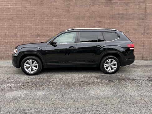 Used 2019 Volkswagen Atlas SE FWD image 2