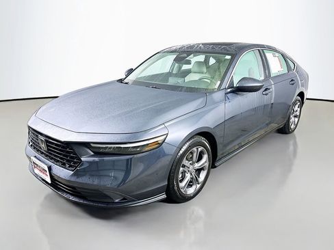 Used 2024 Honda Accord EX image 3
