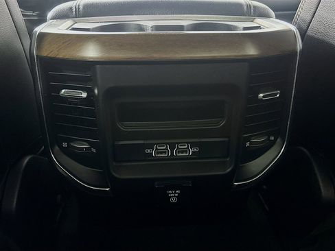 Used 2022 RAM 1500 Laramie AWD/4WD image 24