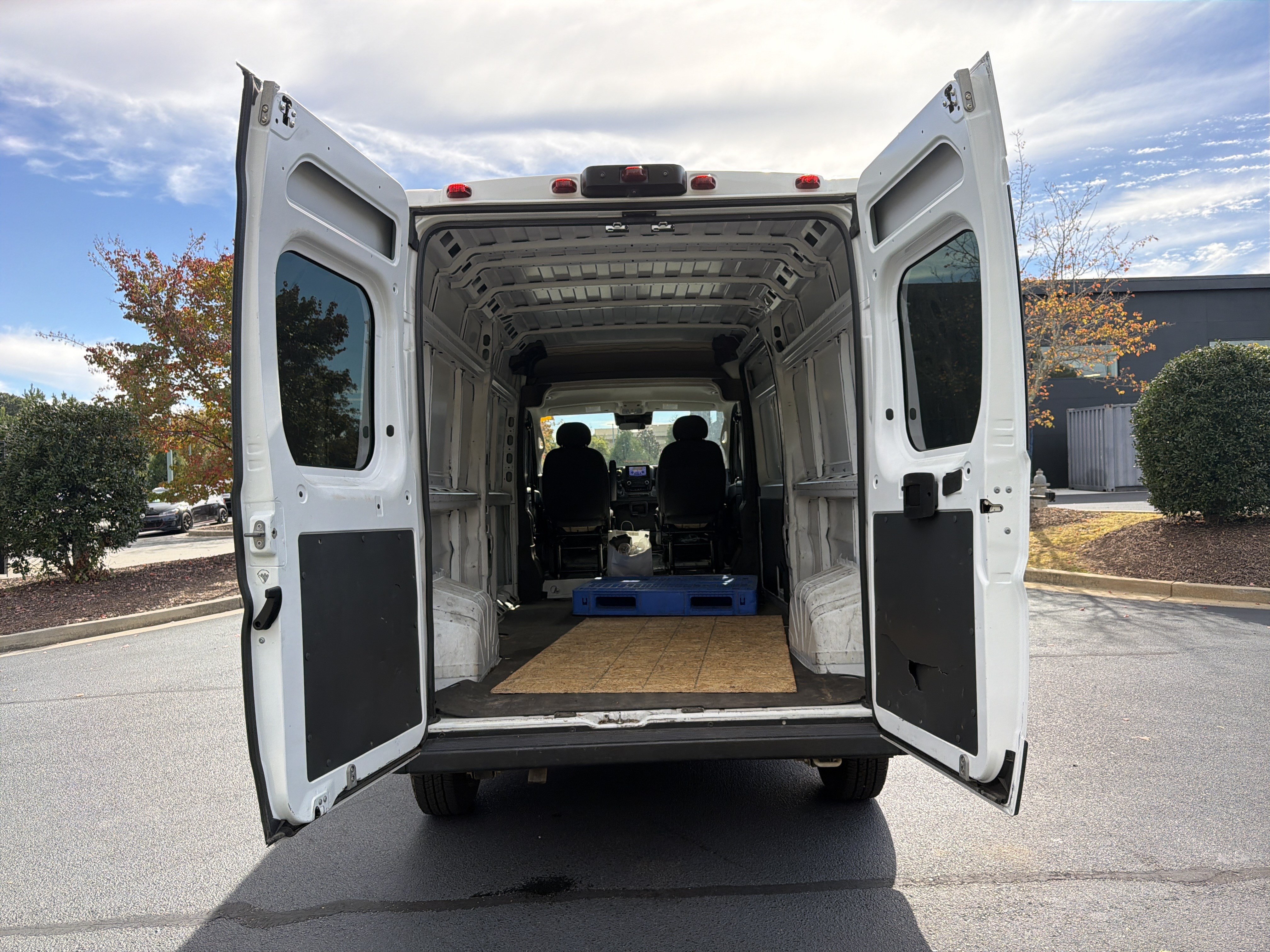 Used 2023 RAM ProMaster 2500 FWD image 21