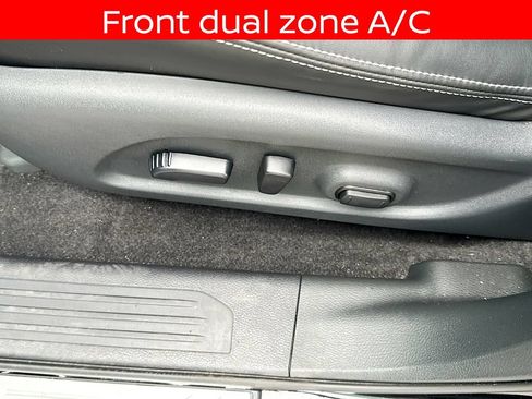 Used 2024 Nissan Murano SV FWD image 15