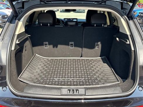 New 2025 Lincoln Corsair Grand Touring image 12