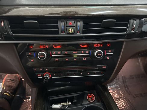 Used 2015 BMW X5 xDrive50i image 19