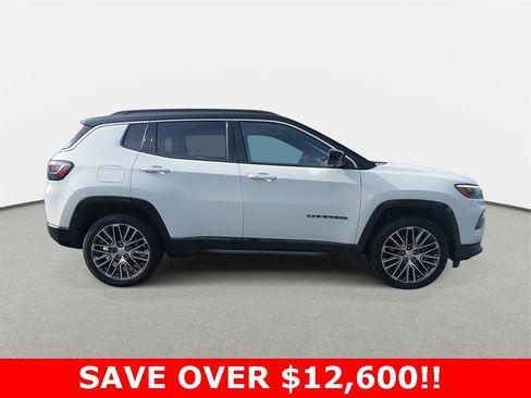 Certified 2024 Jeep Compass Limited w/ Elite Group image 4