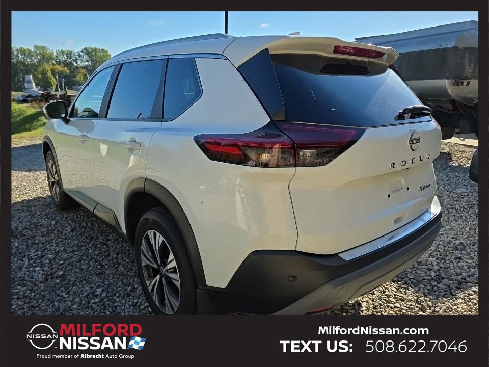 Certified 2023 Nissan Rogue SV w/ SV Premium B Package AWD/4WD image 3
