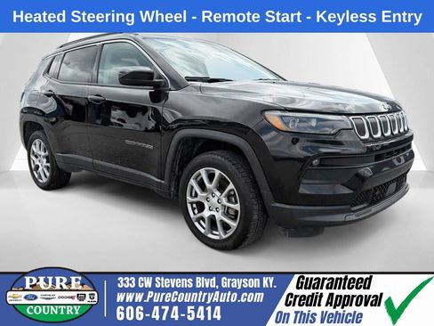 Used 2022 Jeep Compass Latitude w/ Sun and Sound Group image 1
