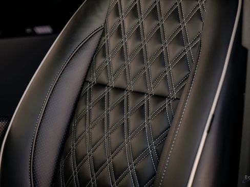 Used 2023 Mercedes-Benz Sprinter 3500 image 40