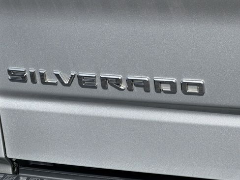 Used 2020 Chevrolet Silverado 1500 Custom Trail Boss w/ Custom Convenience Package image 25