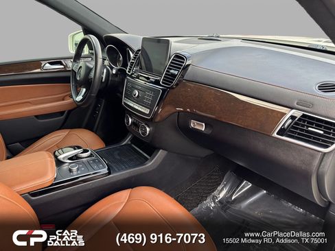 Used 2019 Mercedes-Benz GLS 450 4MATIC w/ Premium 1 Package image 21