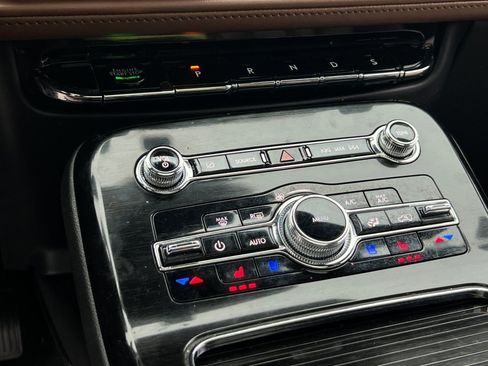 Certified 2022 Lincoln Nautilus Reserve w/ Cargo Utility Package image 20