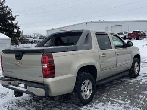 Used 2007 Chevrolet Avalanche LT w/ LT Preferred Equipment Group image 5