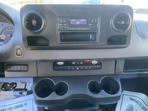 Used 2021 Mercedes-Benz Sprinter 2500 w/ Driver Convenience Package image 20