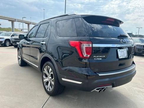 Used 2018 Ford Explorer Platinum AWD/4WD image 8