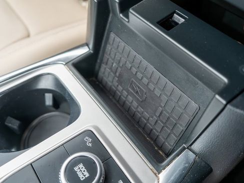 Used 2020 Ford Explorer Limited w/ Class III Trailer Tow Package image 42