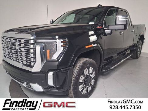 New 2026 GMC Sierra 2500 Denali w/ Denali Reserve Package AWD/4WD image 1