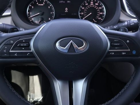 Used 2023 INFINITI QX50 Luxe FWD image 22