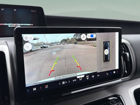 New 2026 Ford Expedition Active image 17