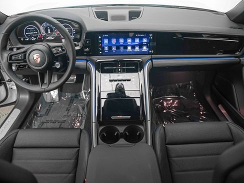 New 2026 Porsche Panamera image 15