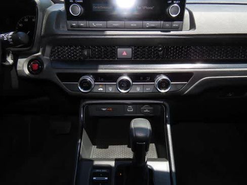 Used 2023 Honda CR-V LX image 20