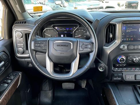 Used 2023 GMC Sierra 3500 Denali w/ Denali Ultimate Package image 5