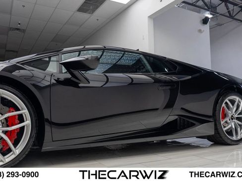 Used 2016 Lamborghini Huracan LP 580-2 RWD image 13
