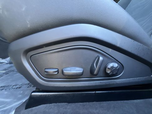 Used 2023 Audi e-tron GT Premium Plus image 14