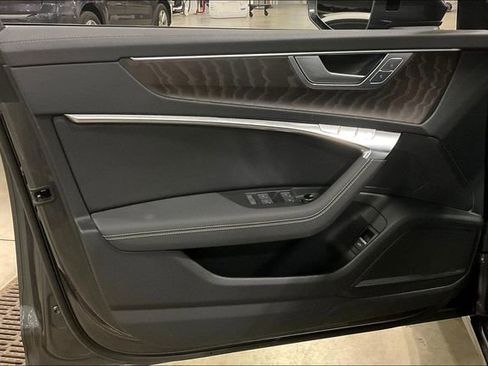 Used 2022 Audi A6 Premium Plus w/ Premium Plus Package image 23