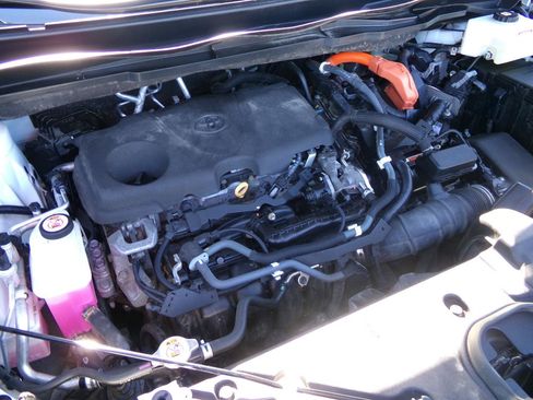 Used 2021 Toyota Sienna LE AWD/4WD image 45
