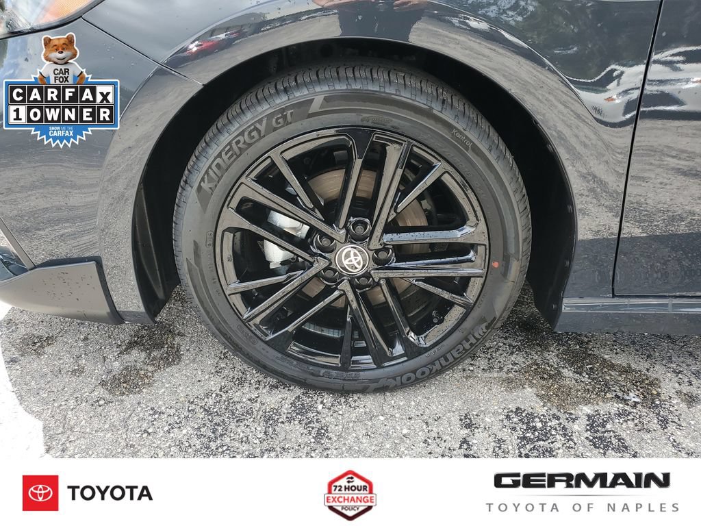 Used 2026 Toyota Camry SE FWD image 13
