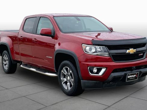 Used 2015 Chevrolet Colorado Z71 AWD/4WD image 3