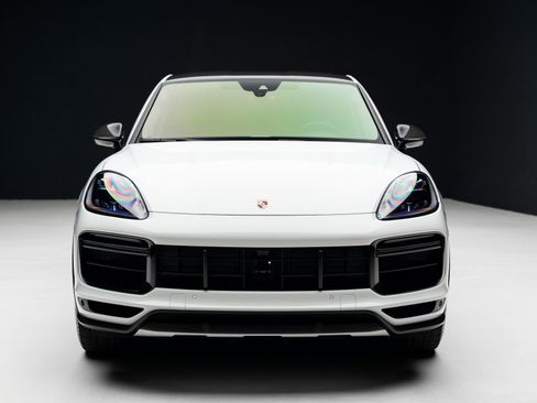 Used 2022 Porsche Cayenne Turbo GT AWD/4WD image 6