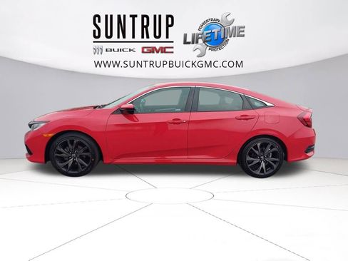 Used 2020 Honda Civic Sport image 2