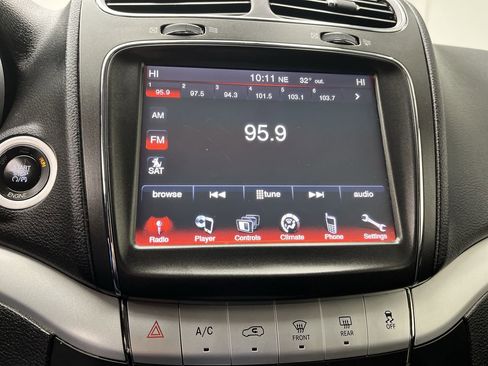 Used 2014 Dodge Journey SXT w/ Flexible Seating Group image 5