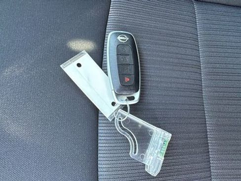 New 2025 Nissan Sentra SV w/ Trunk Package image 29