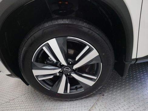 Certified 2023 Nissan Rogue SL w/ SL Premium Package image 27