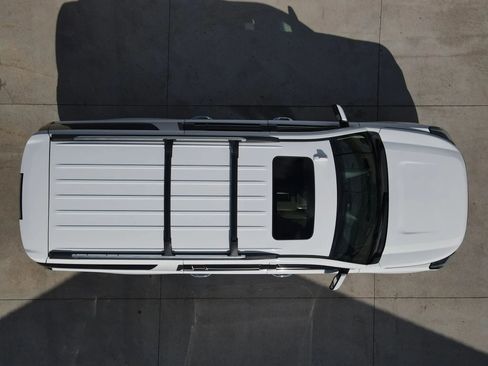 Used 2017 GMC Yukon XL Denali w/ Open Road Package image 10