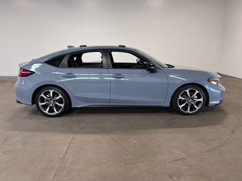 Used 2025 Honda Civic Sport Touring image 2