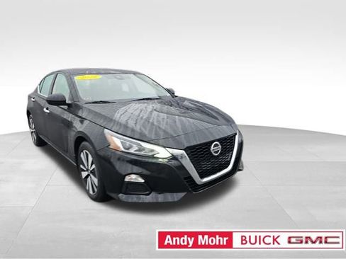 Used 2022 Nissan Altima 2.5 SV image 3