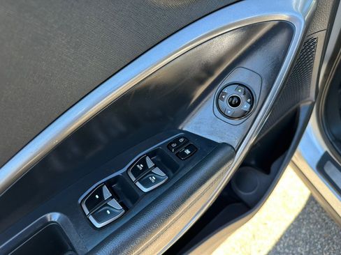 Used 2018 Hyundai Santa Fe Sport 2.0T w/ Cargo Package image 30