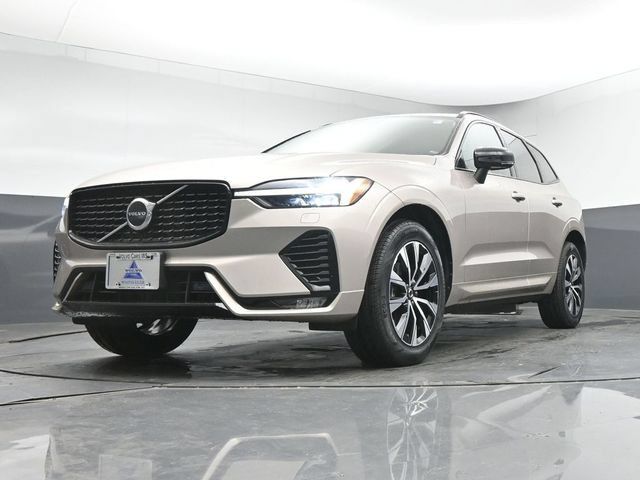 Used 2024 Volvo XC60 B5 Core w/ Climate Package AWD/4WD image 36